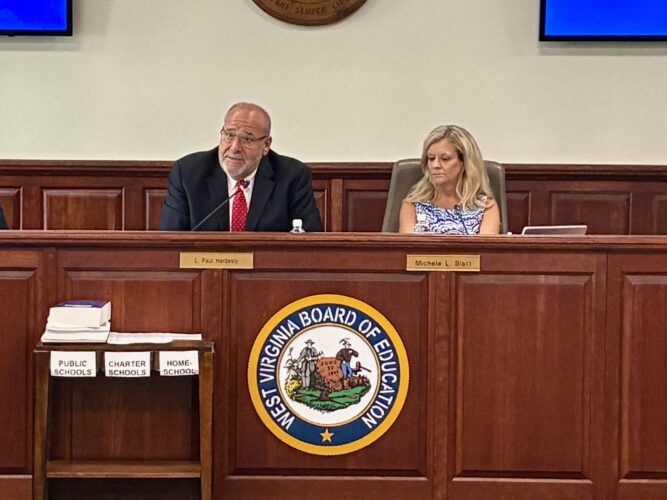 Mixed progress noted for W.Va. School districts